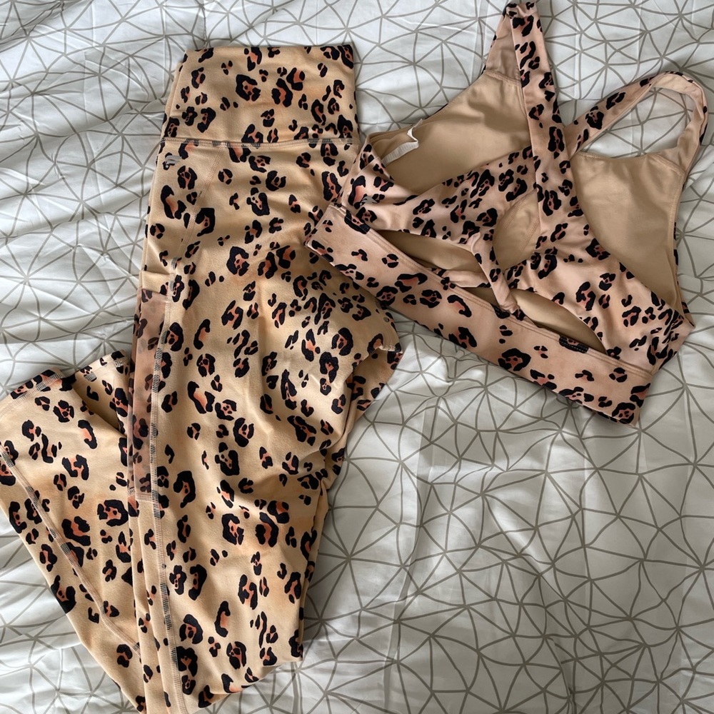 Fabletics set